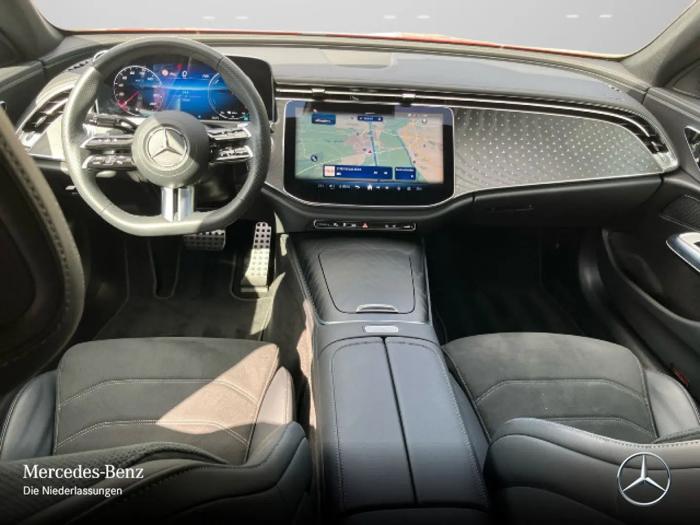 E 300 e AMG Adv.  NIGHT 20  360  DISTR DIGI