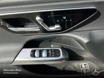 E 300 e AMG Adv.  NIGHT 20  360  DISTR DIGI