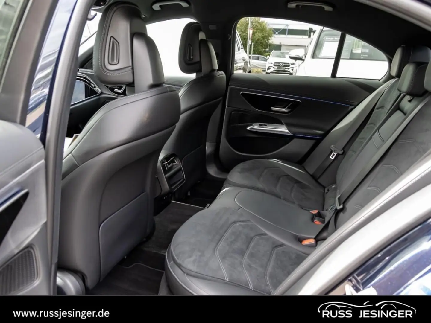 E 200 AMG Line  Distr Memo 360 Superscreen KeyGo