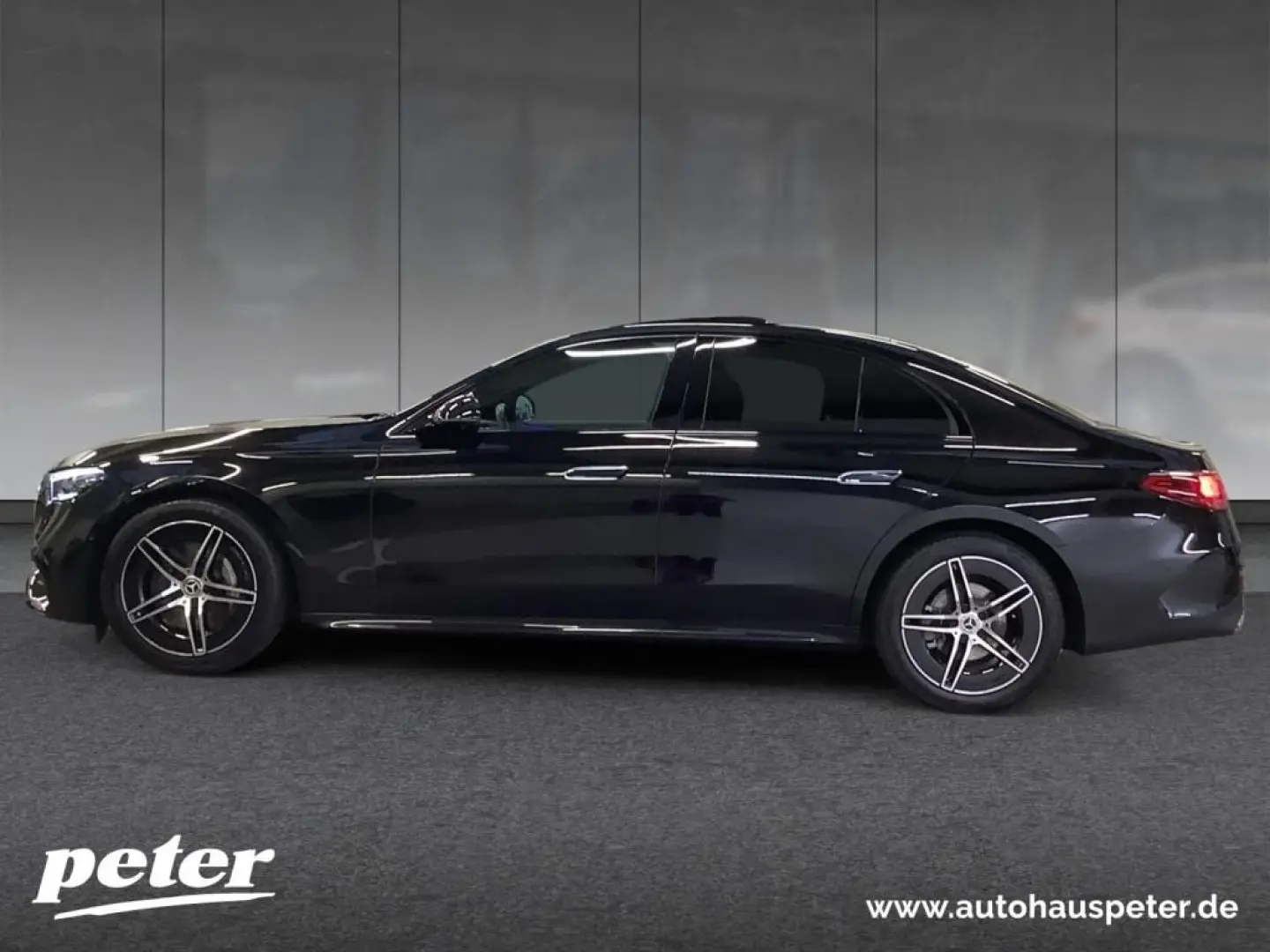 E 200 AMG Night Digital Superscreen Burmester 360