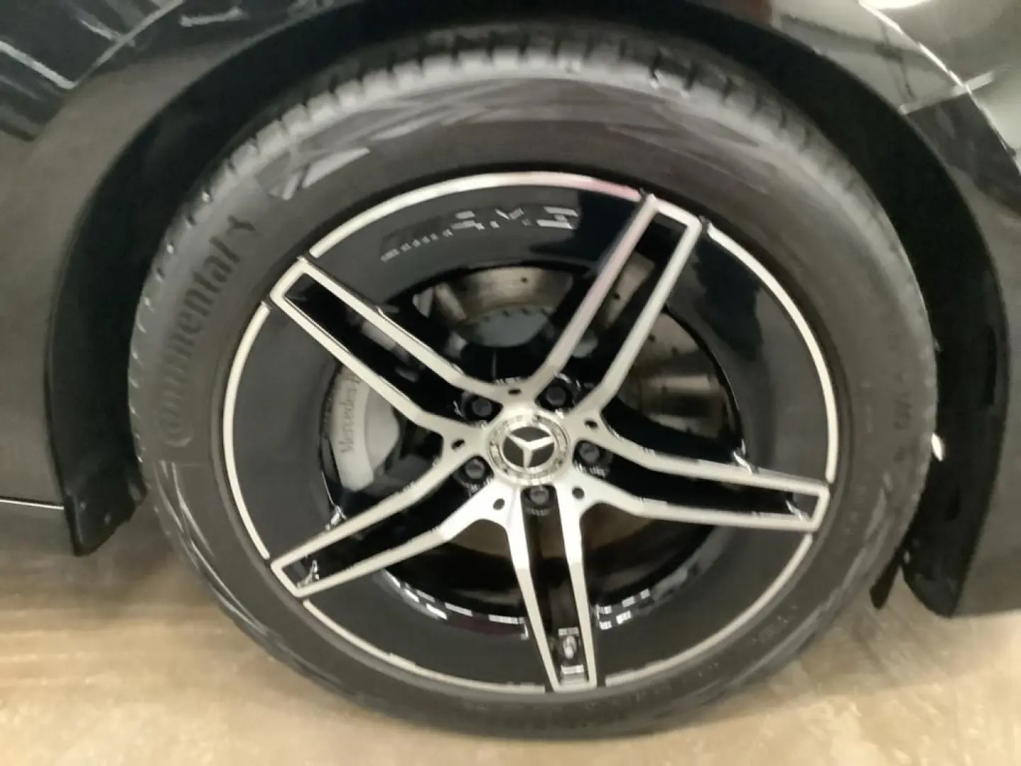 E 200 AMG Night Digital Superscreen Burmester 360