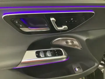 E 200 AMG Night Digital Superscreen Burmester 360