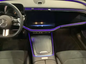 E 200 AMG Night Digital Superscreen Burmester 360