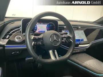 E 220 d AMG-Line SUPERSCREEN Night-P. DISTRONIC 360