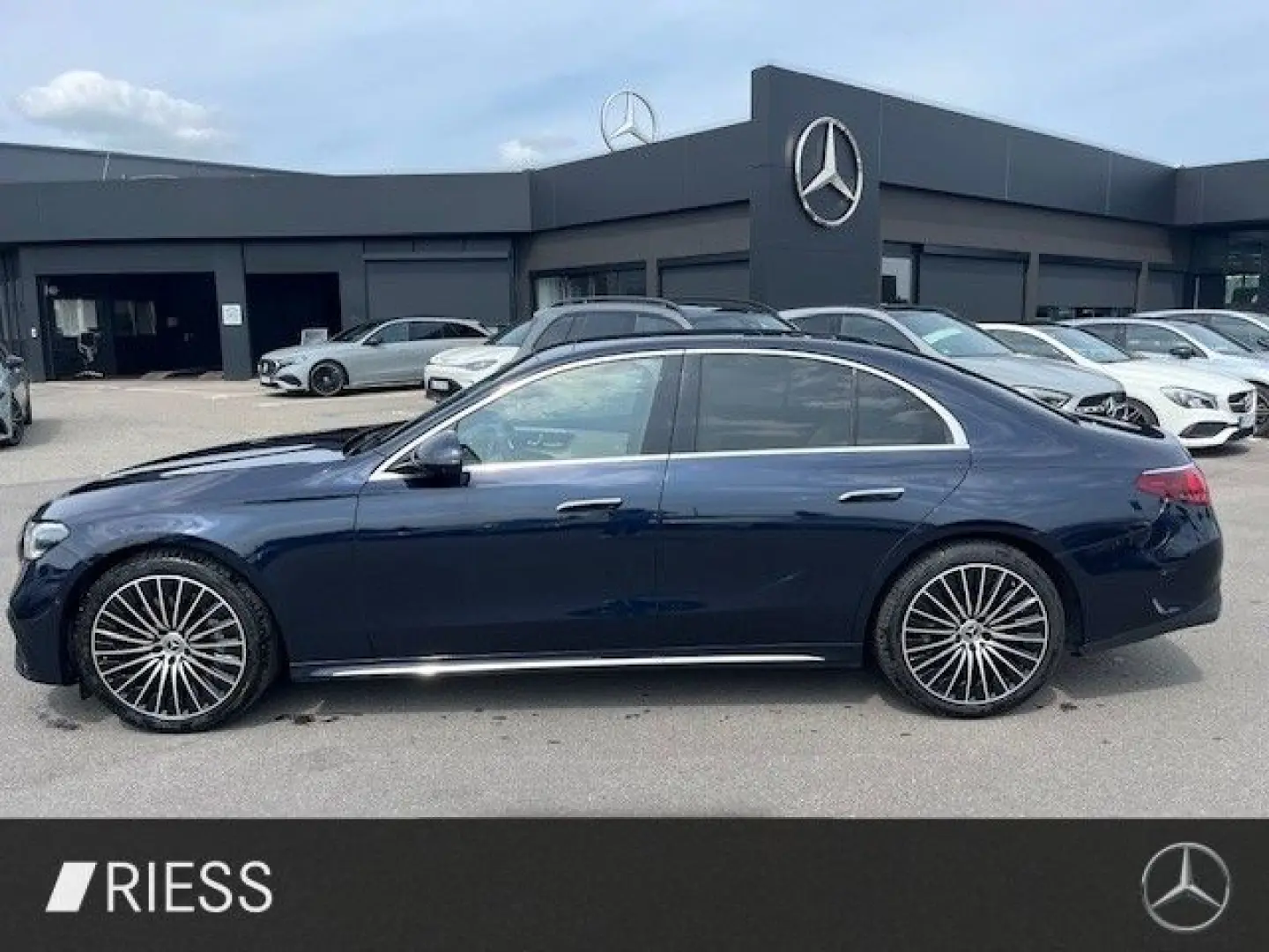 E 220 d AMG Sport Superscreen Burmester Ventilation