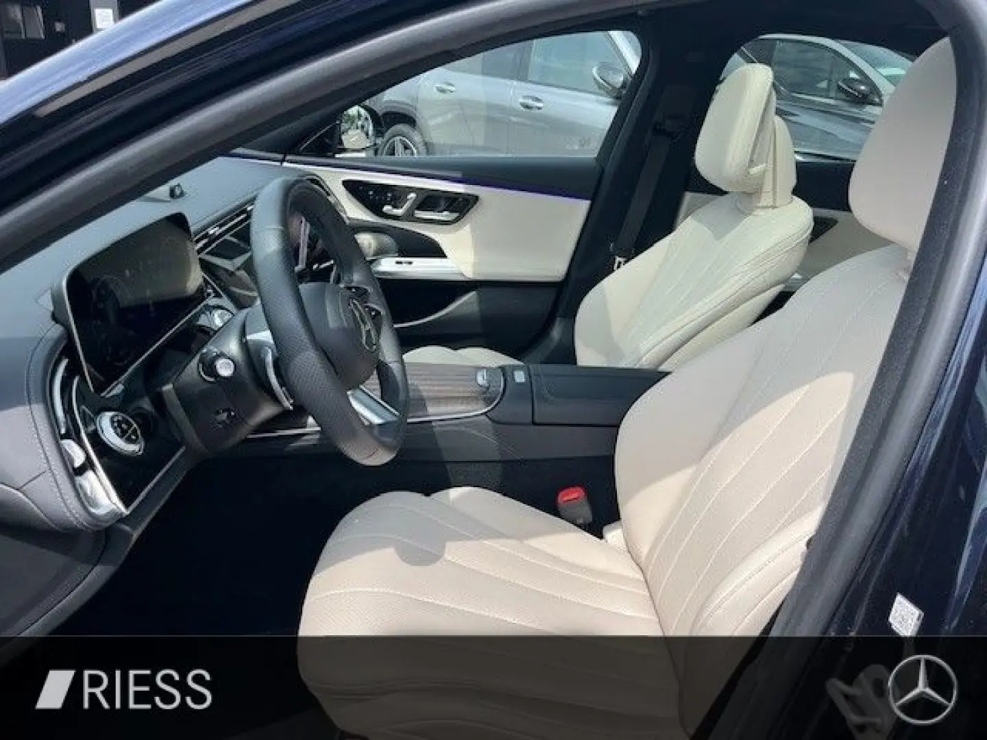 E 220 d AMG Sport Superscreen Burmester Ventilation