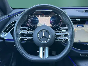 E 220 d AMG NIGHT SUPERSCREEN DISTRO BURME 360