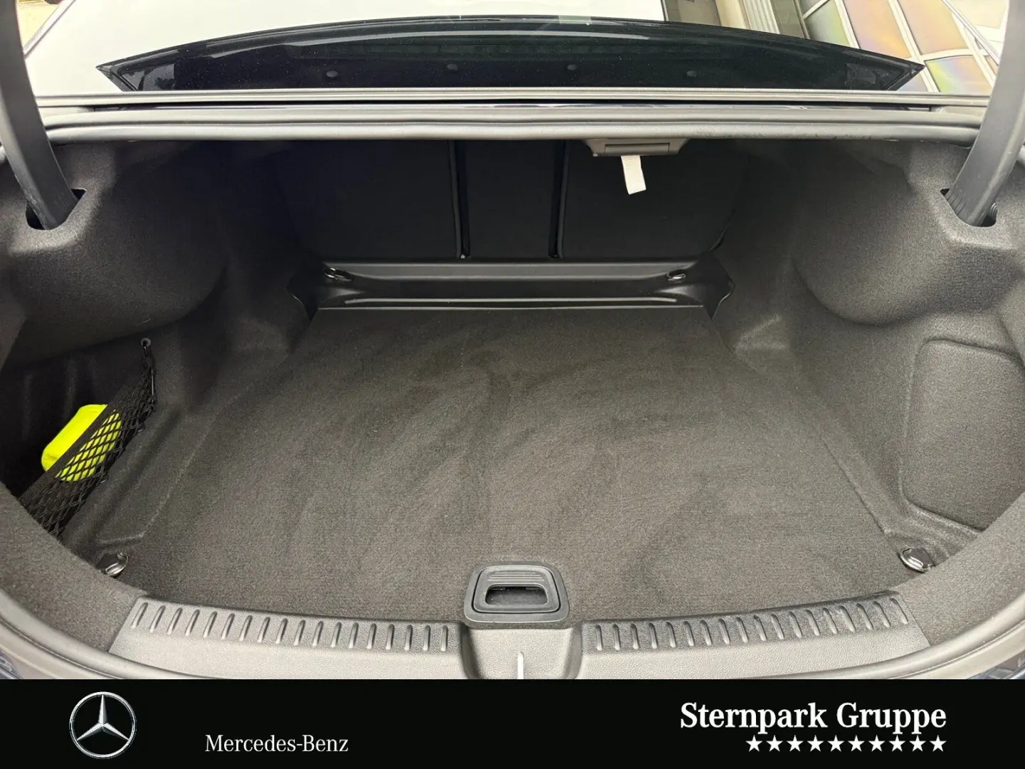 E 220 d AMG Distronic Superscreen 360  Memory 20