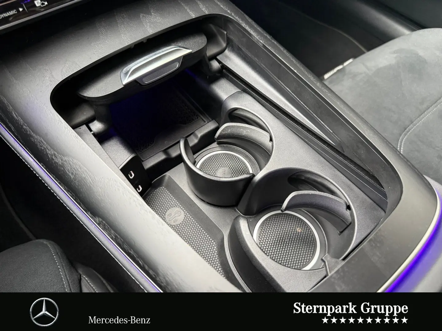 E 220 d AMG Distronic Superscreen 360  Memory 20