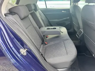 Golf VIII Lim. Life eTSI LED Ambilight ACC Spur