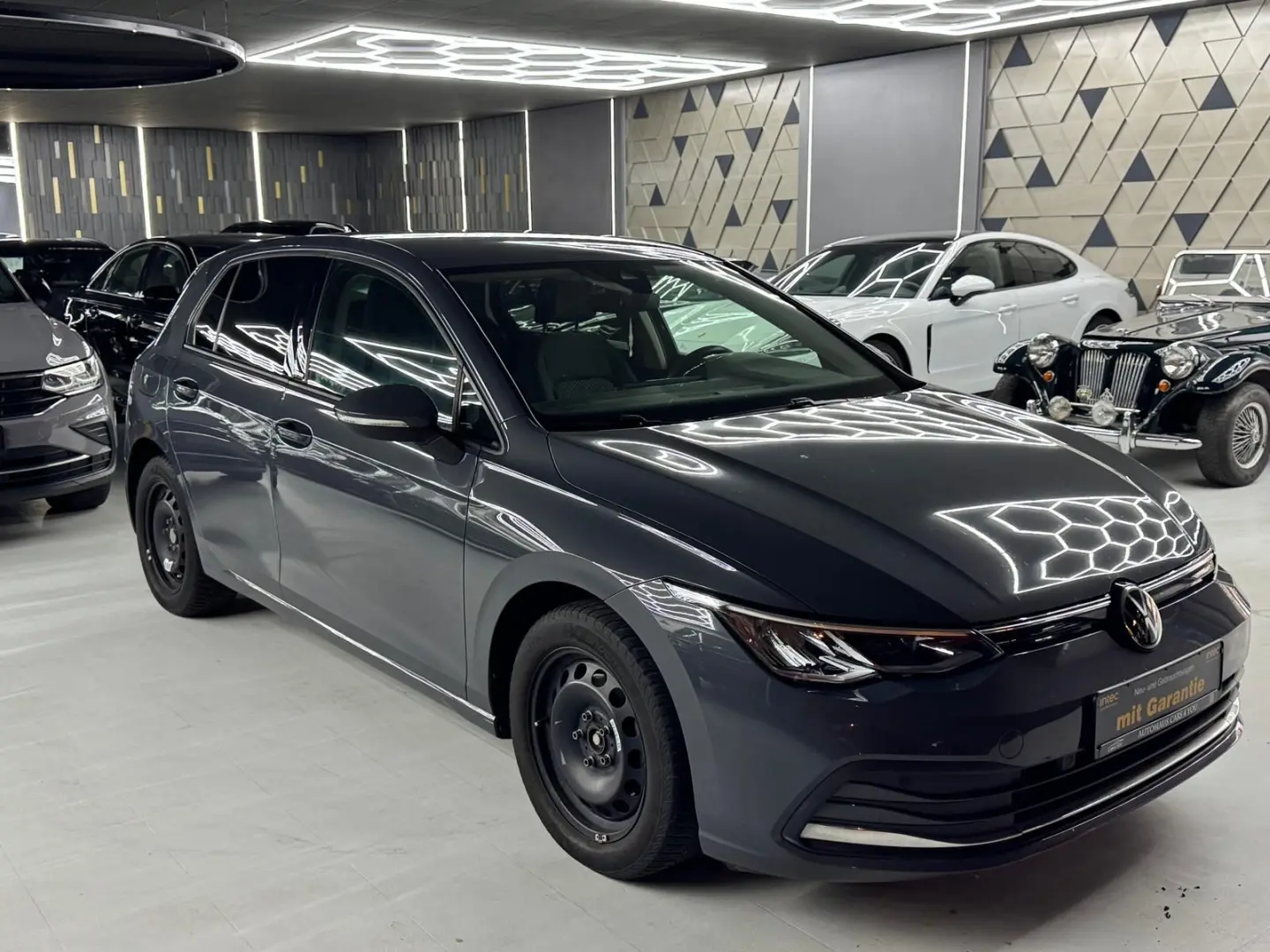 Golf Active 1.5 eTSI  DSG NAVI KLIMA PDC SHZ ACC