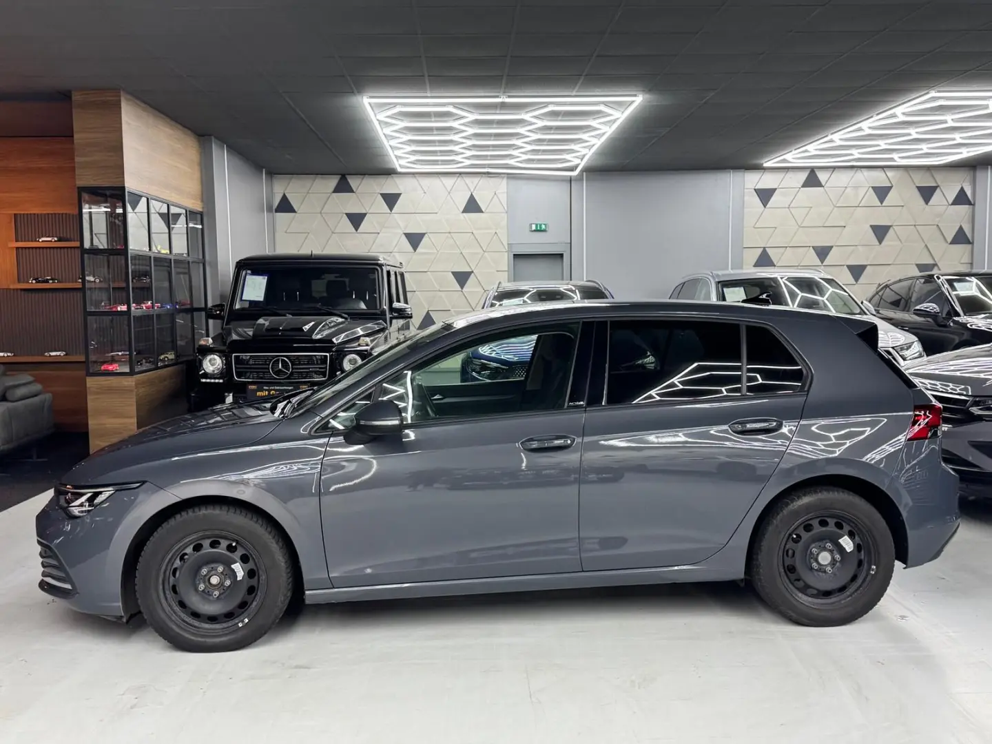 Golf Active 1.5 eTSI  DSG NAVI KLIMA PDC SHZ ACC