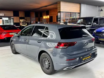 Golf Active 1.5 eTSI  DSG NAVI KLIMA PDC SHZ ACC