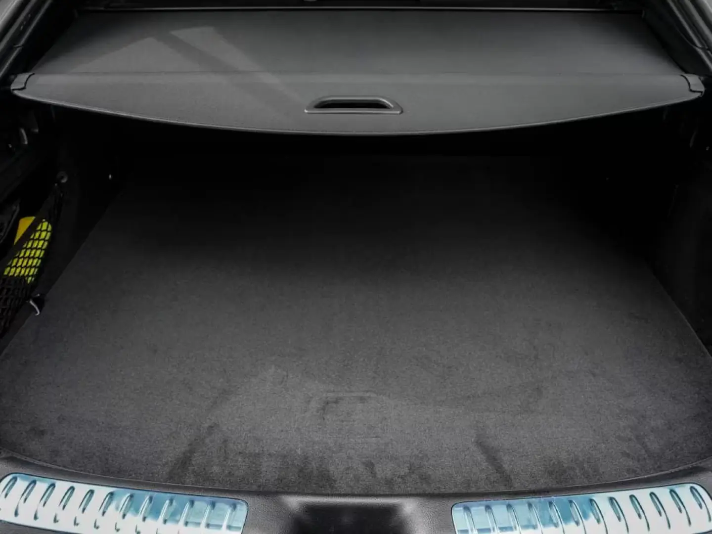 Mercedes-Benz GLC 200 COUPÈ-AMG-DISTRONIC