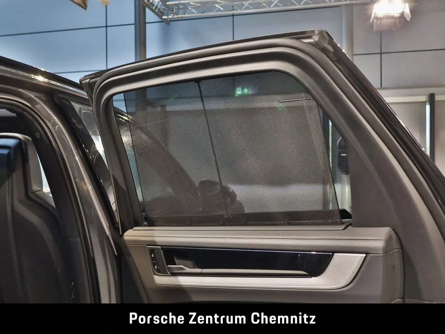 Cayenne E-Hybrid Luft;Sitzbelüft.;BOSE;18-Wege