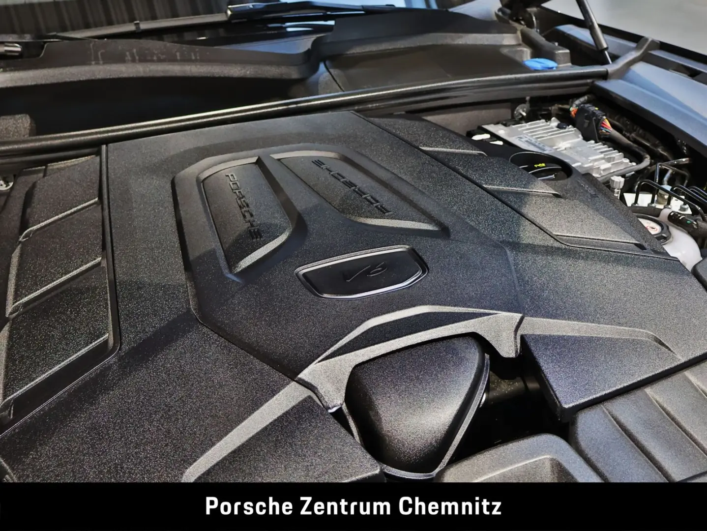 Cayenne E-Hybrid Luft;Sitzbelüft.;BOSE;18-Wege