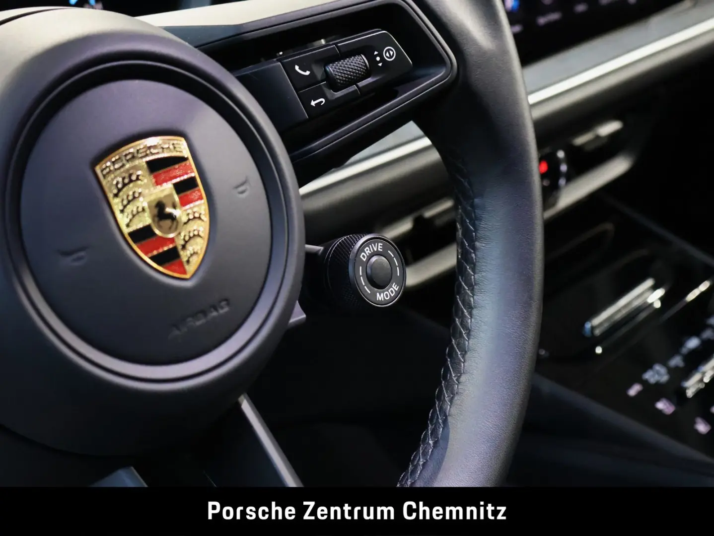 Cayenne E-Hybrid Luft;Sitzbelüft.;BOSE;18-Wege