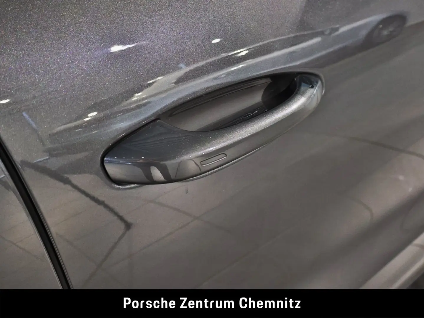 Cayenne E-Hybrid Luft;Sitzbelüft.;BOSE;18-Wege