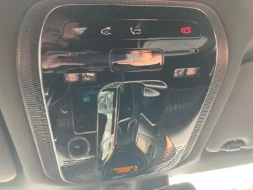 Mercedes-Benz GLC 200 EDIȚIA 4M AMG-Line Night AHK