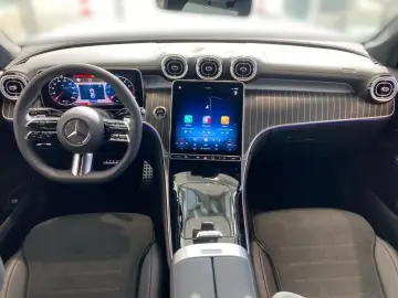 Mercedes-Benz GLC 200 EDIȚIA 4M AMG-Line Night AHK