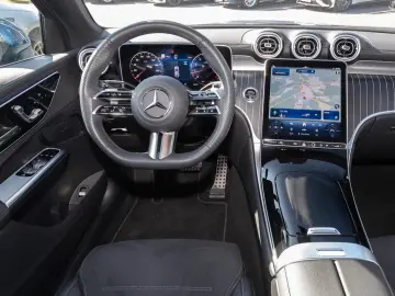 Mercedes-Benz GLC 200 Pachet 4MATIC Coupé Pano Spur