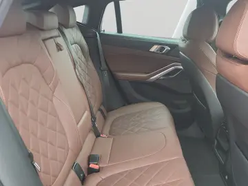 X6 xDrive 40 d M Sport Iconic Glow H&K 22