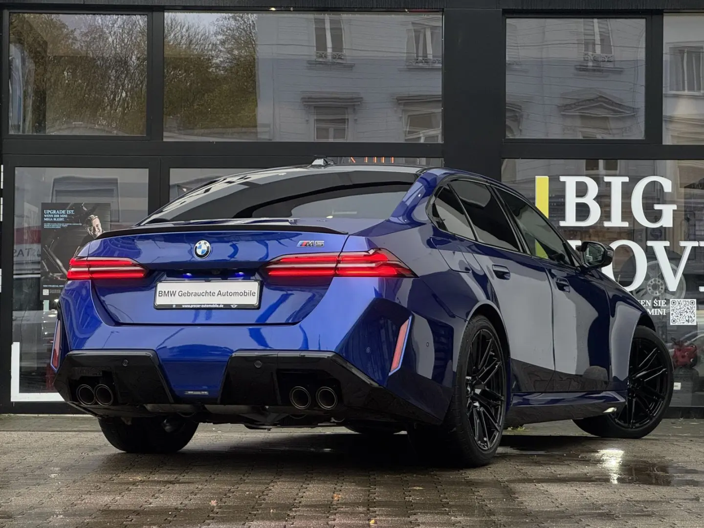 M5 Limousine M Drivers B&W DA Prof PA Prof HuD