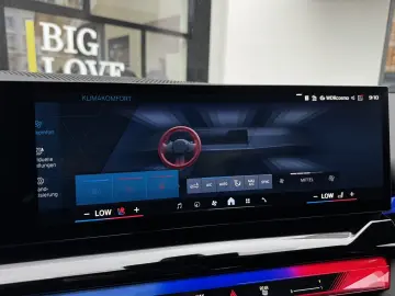 M5 Limousine M Drivers B&W DA Prof PA Prof HuD