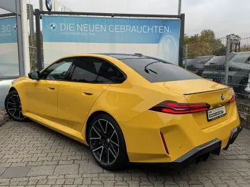 M5 Limousine Individ. PANO B&W CarbonKeram 0 5%