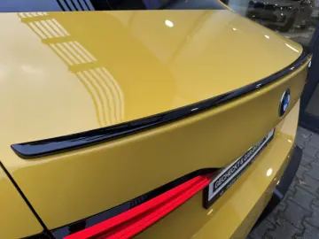 M5 Limousine Individ. PANO B&W CarbonKeram 0 5%