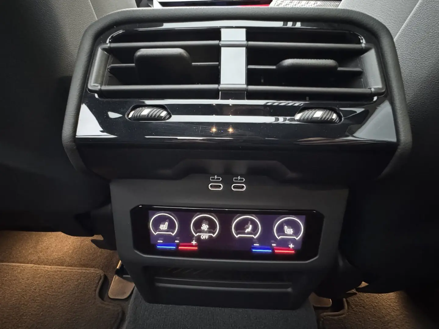 M5 Limousine Individ. PANO B&W CarbonKeram 0 5%