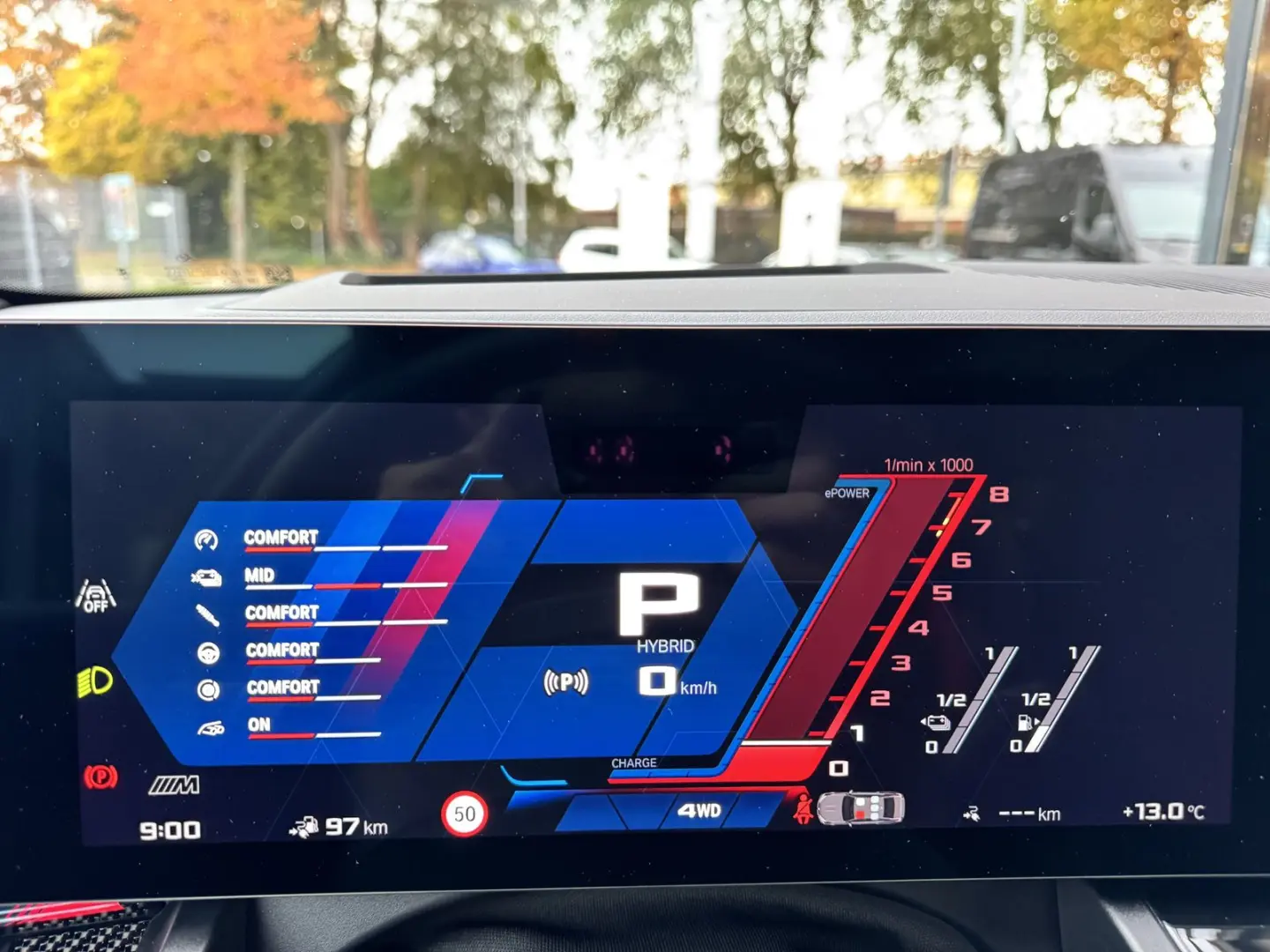 M5 Limousine Individ. PANO B&W CarbonKeram 0 5%