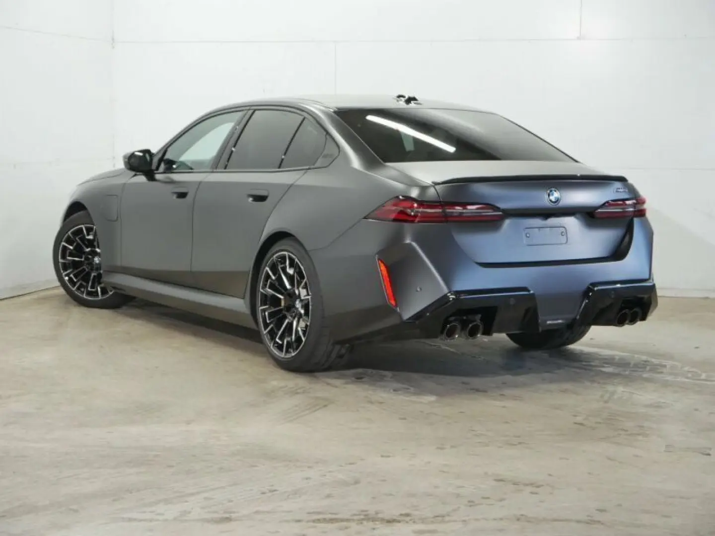 M5 G90 NP 170290.- V-Max Carbon-Keramik ACC B&W