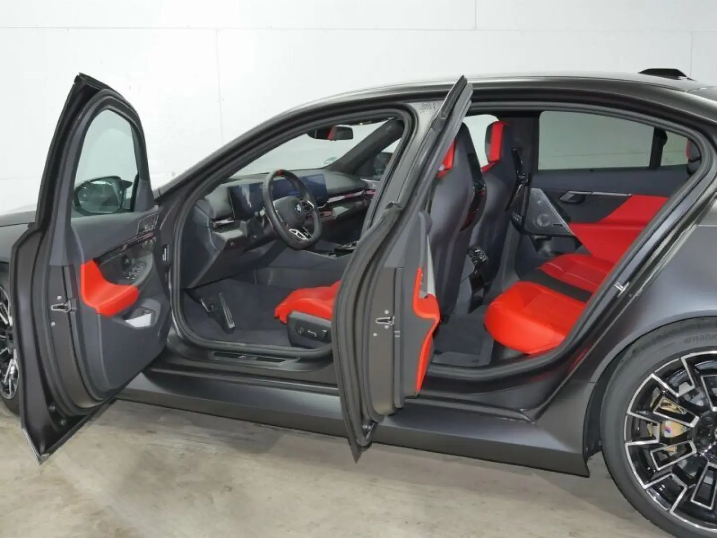 M5 G90 NP 170290.- V-Max Carbon-Keramik ACC B&W