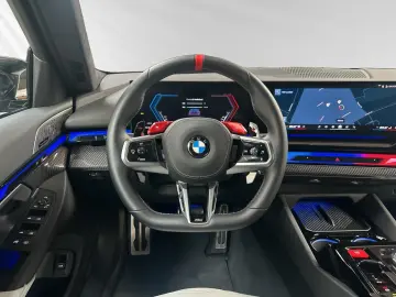 M5 Limousine  Daytonaviolett  MDriver'sPackage