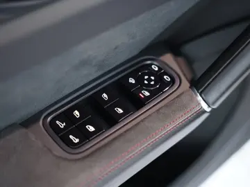 Porsche Cayenne Coupe GTS