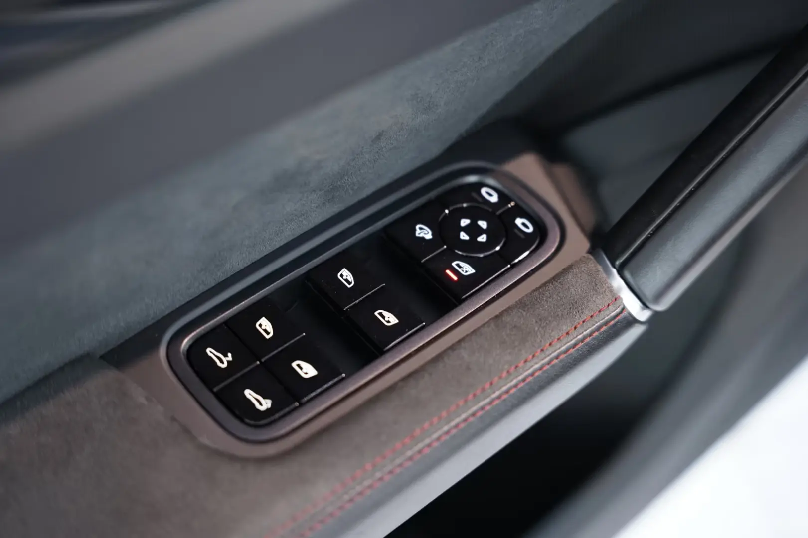 Porsche Cayenne Coupe GTS