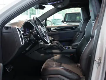 Porsche Cayenne Coupe GTS