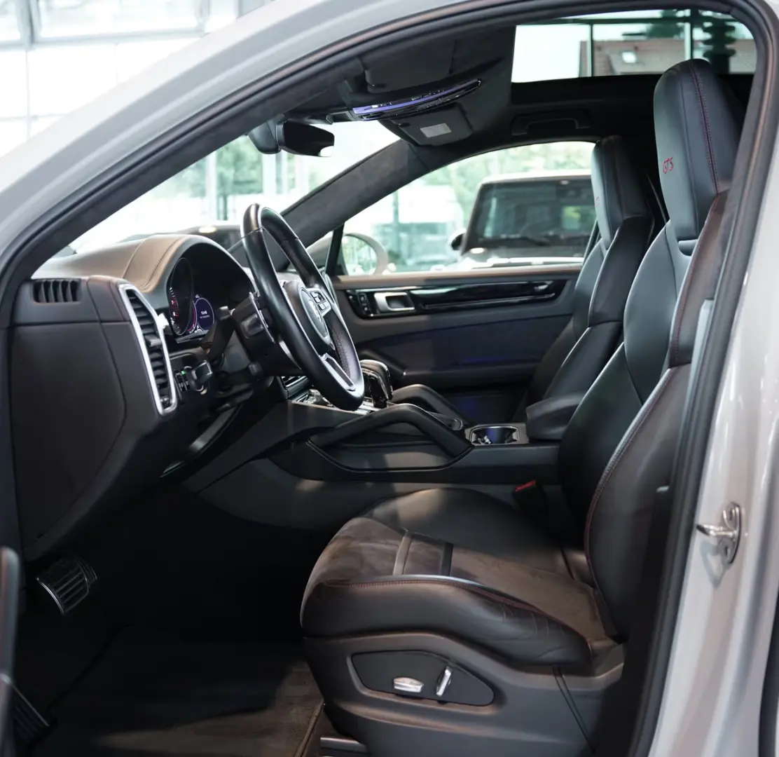 Porsche Cayenne Coupe GTS