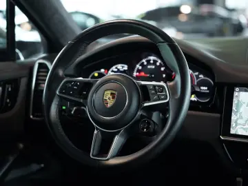 Porsche Cayenne Coupe GTS