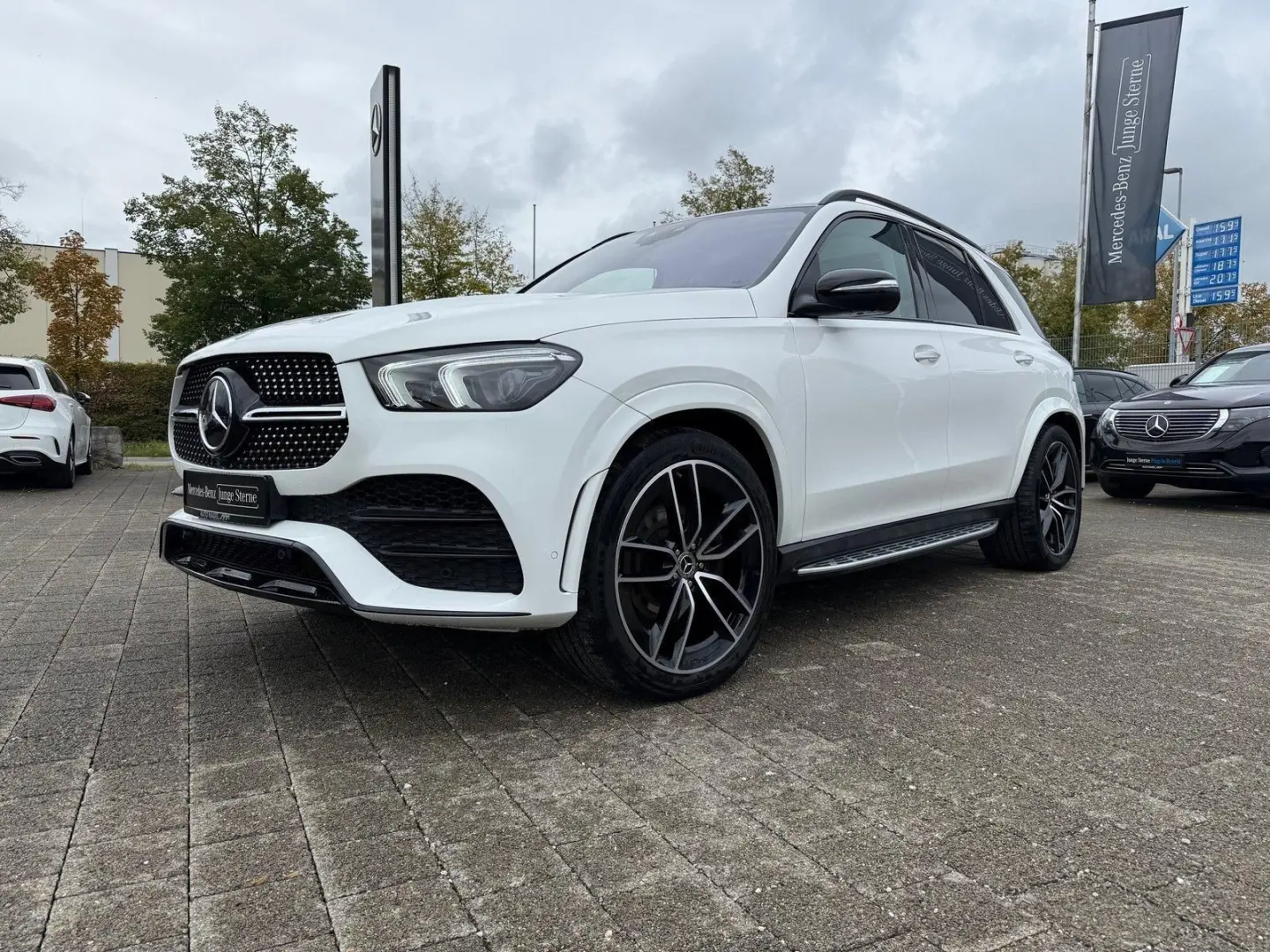 GLE 400 d 4M AMG 360 Airmatic Pano-SD AHK Standh