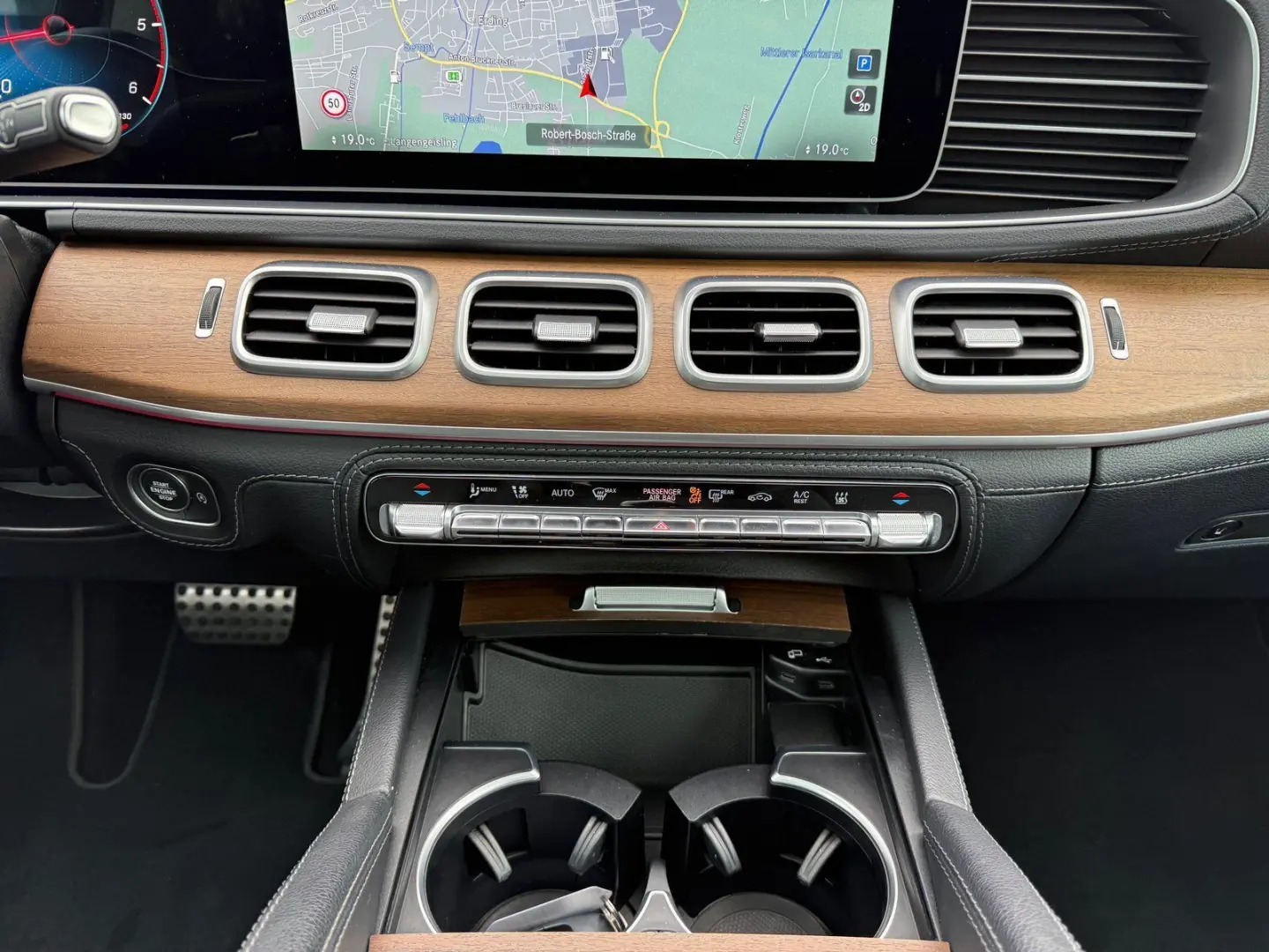 GLE 400 d 4M AMG 360 Airmatic Pano-SD AHK Standh