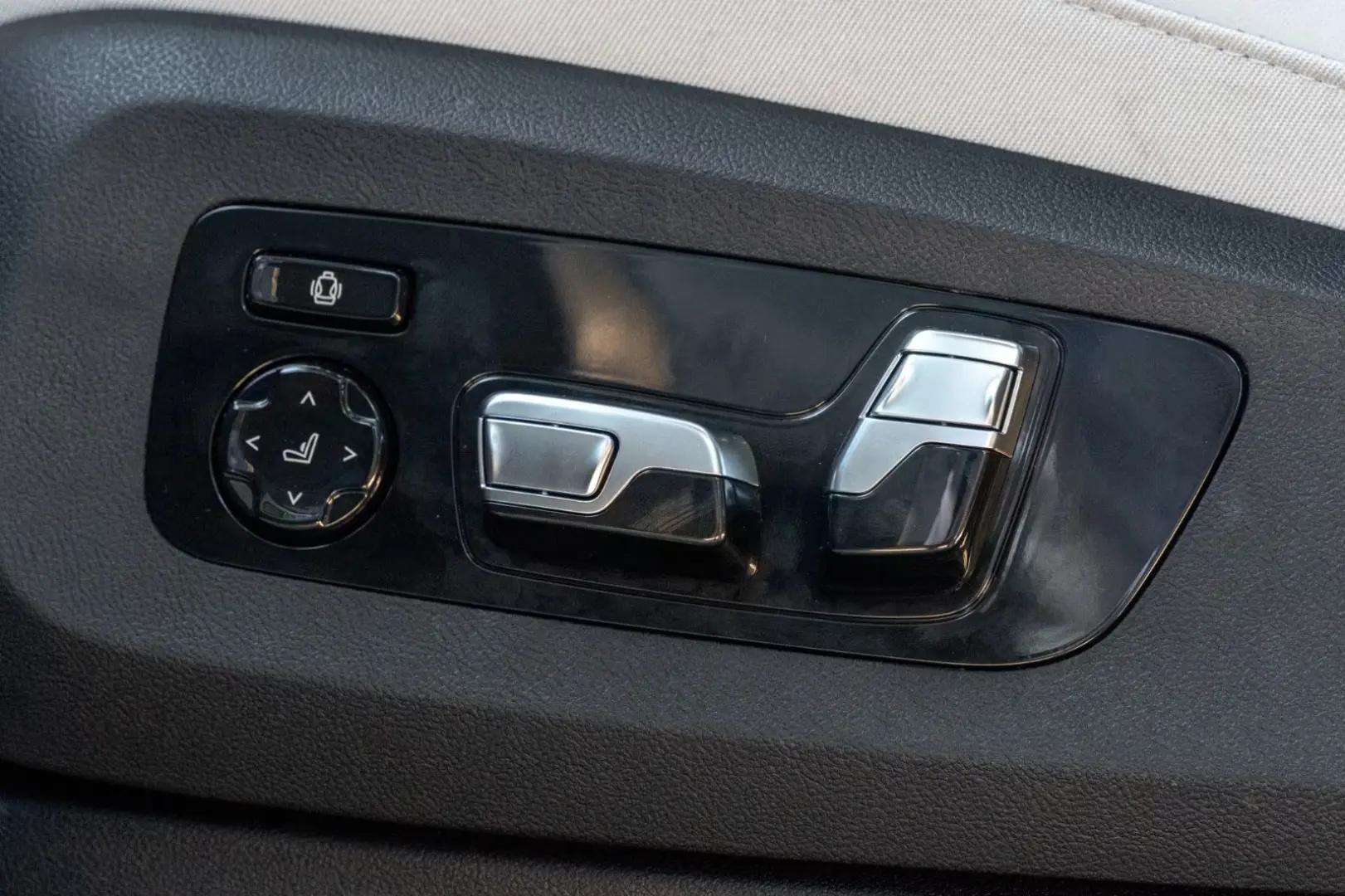 BMW X6 30d M SPORT. PANO. LUFTF.