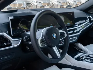 BMW X6 30d M SPORT. PANO. LUFTF.