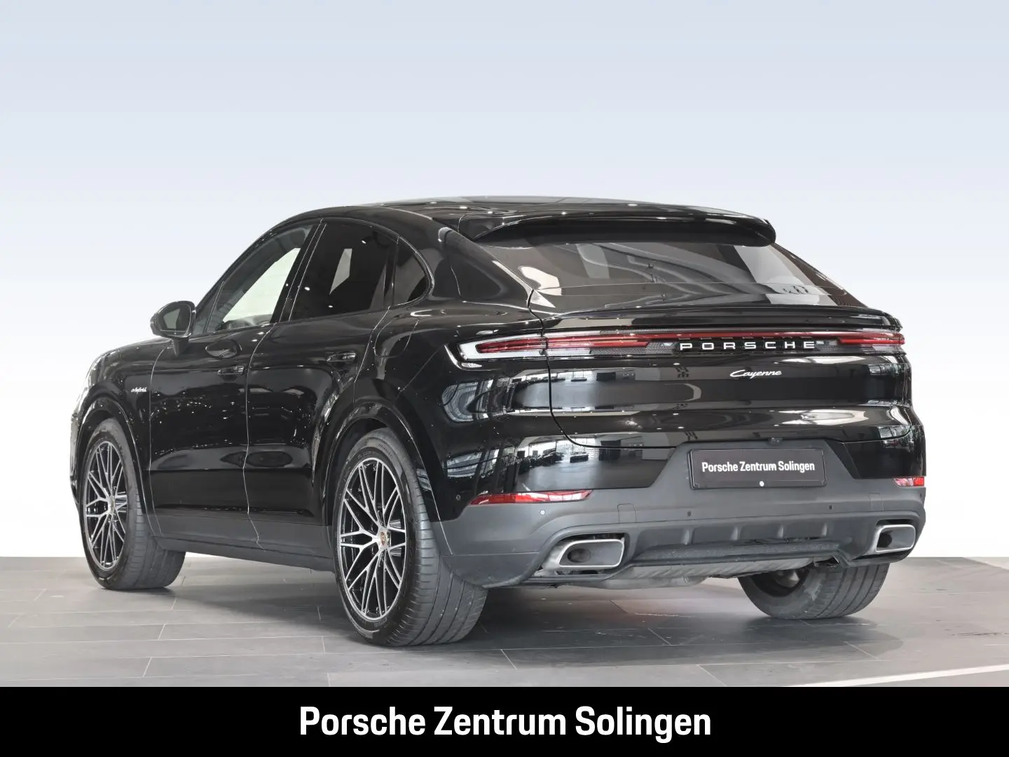 Cayenne E-Hybrid Coupe Beifahrerdisplay 21'' BOS