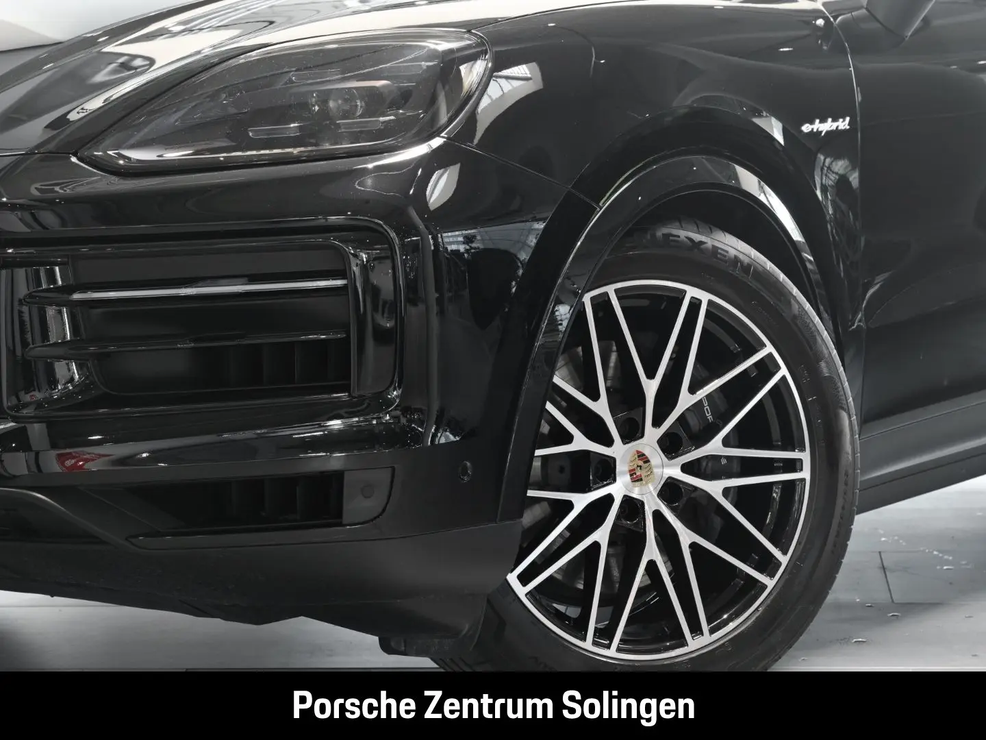 Cayenne E-Hybrid Coupe Beifahrerdisplay 21'' BOS