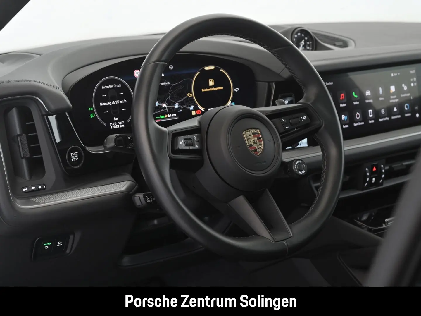 Cayenne E-Hybrid Coupe Beifahrerdisplay 21'' BOS