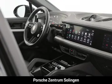 Cayenne E-Hybrid Coupe Beifahrerdisplay 21'' BOS