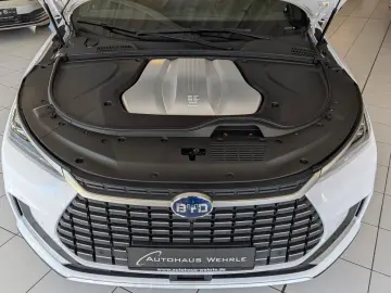 TANG Tang 380 kW Flagship 4WD  Leder Pano-Dach