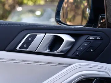 BMW X6 30d M SPORT. LUFTF. PANO